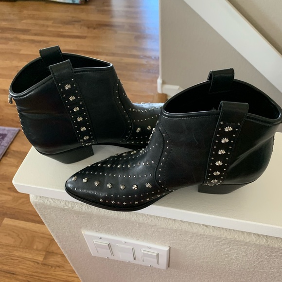 Western style boots - Picture 1 of 6